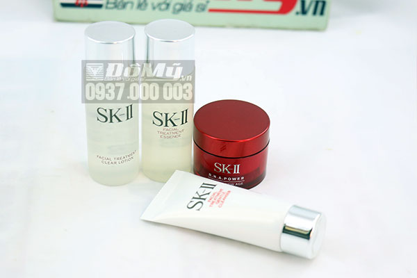 Bộ 4 sản phẩm chăm sóc da SK-II của Nhật Bản